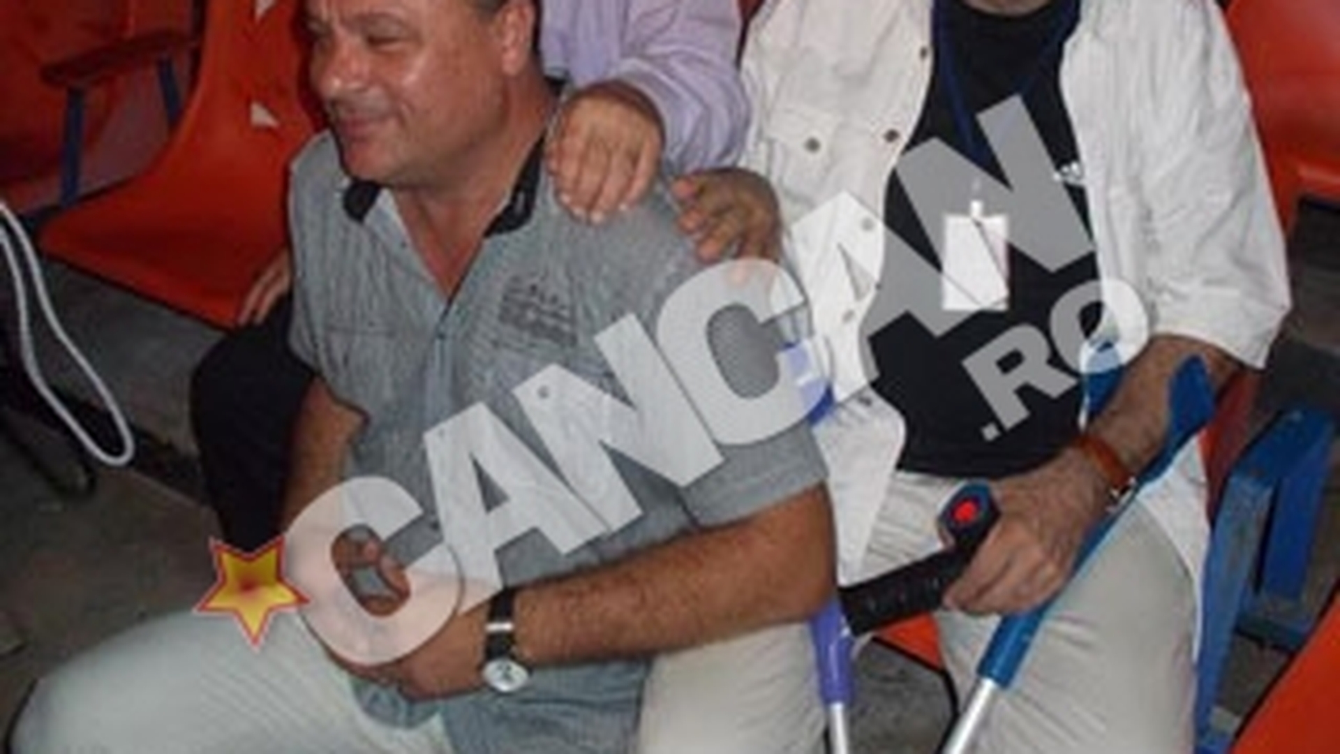 Organizatorii Festivalului Mamaia, dispusi sa dea bani grei pentru a repara gafa de a nu-l fi invitat! Cornel Constantiniu, momit cu taxi la scara sI un apartament de lux