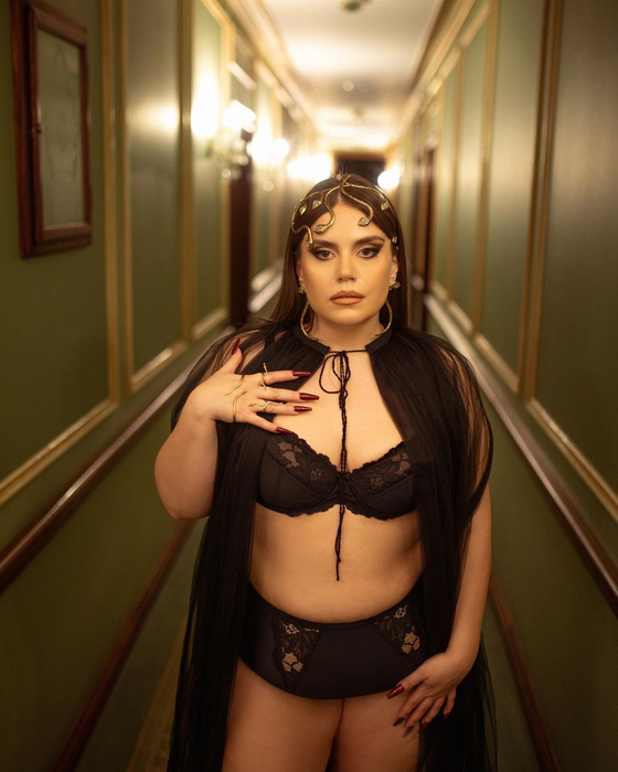 Lorelei: "Poți să arăți oricum vrei tu, important e să te bucuri de viață" / (Foto: Instagram @loreleibratu)