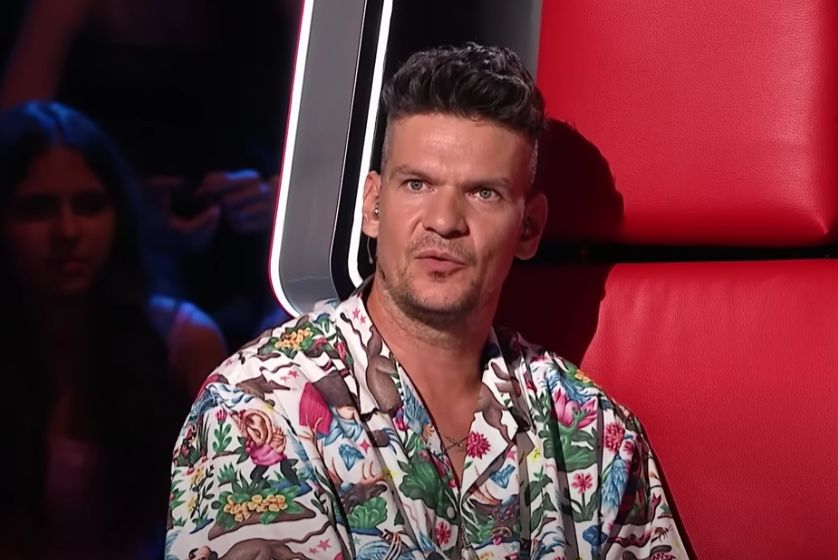 După ce a ales să meargă pe mâna lui Theo Rose, Bogdan Medvedi, favoritul de la ”Vocea României” rupe tăcerea! ”Părinții au crezut că glumesc!” Ce a făcut iubita