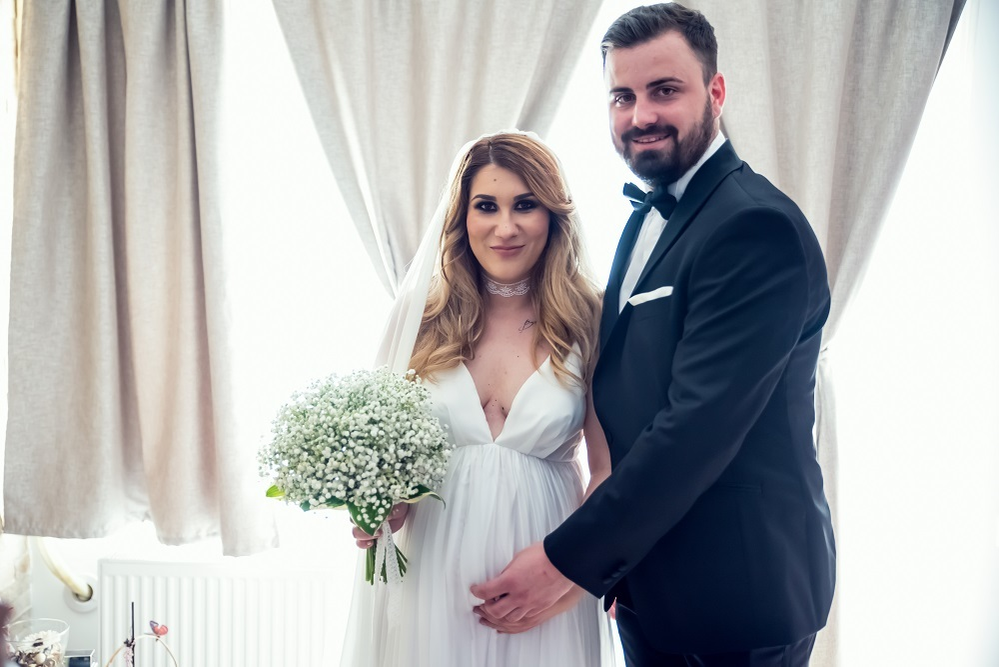 ADDA a îmbrăcat rochia albă de mireasă şi a mers în faţa altarului! Iată primele imagini de la nuntă! „A fost ca-n poveşti…“