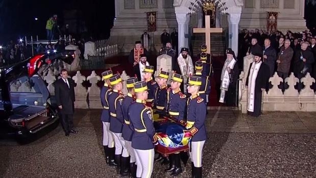 Mesajul emoţionant al lui Mihai Morar, la funerariile Regelui Mihai l: ”În ziua în care rămâi fără bunici, îţi dai seama că…”