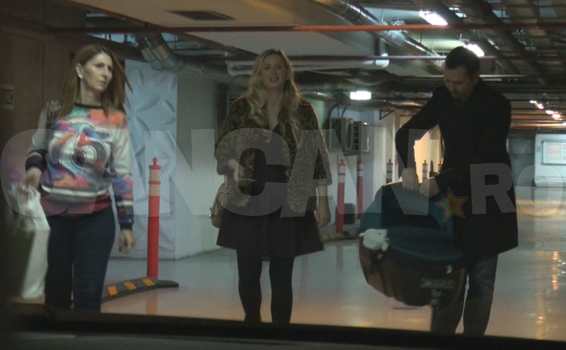 ANDREEA BĂNICĂ, primele imagini după externarea din spital! Cum arată acum cântăreaţa
