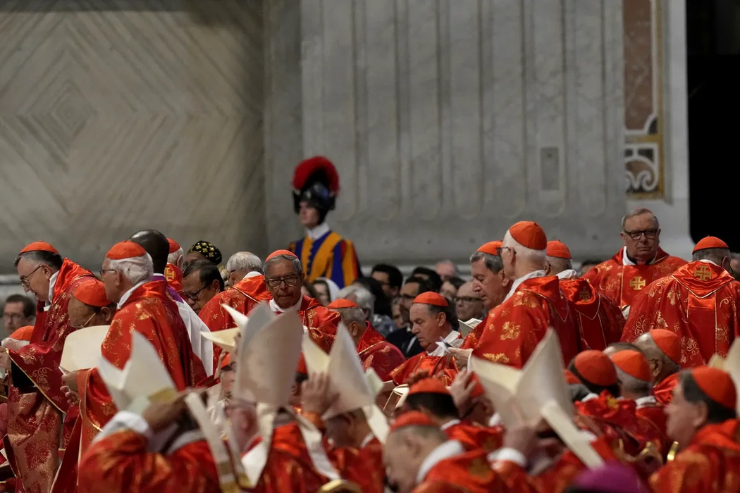 Un nou papă la Vatican! Cine va călca pe urmele lui Papa Francisc