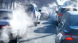 Alertă pentru șoferii din București și alte 12 orașe! Vor primi amenzi uriașe dacă vor mai intra în aceste zone cu mașini poluante