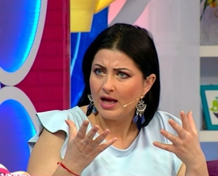 Gabriela Cristea, cu burtica de gravidă la vedere. Ultima fotografie postată de brunetă
