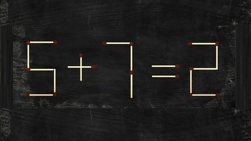 Test de inteligență | Mutați un singur băț de chibrit pentru a corecta egalitatea 5+7=2