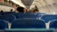 Motivul uluitor pentru care un bărbat a fost dat afară dintr-un avion. Scena s-a petrecut sub privile îngrozite ale pasagerilor