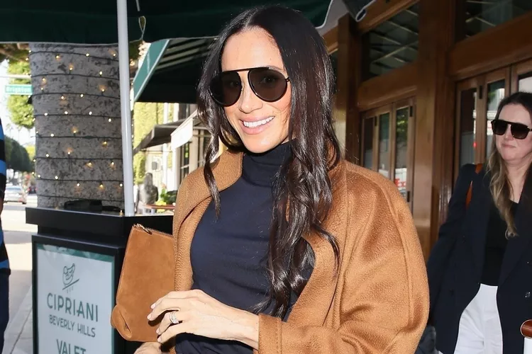Megan Markle, joi seara în Los Angeles. Sursa: People