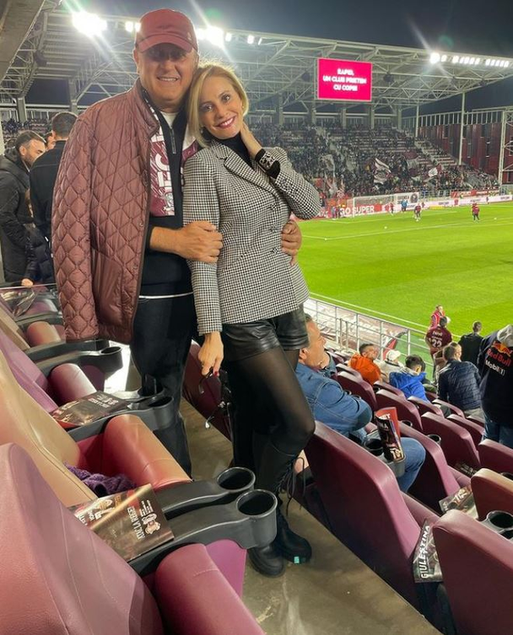 Imagini de senzație cu soția lui Dan Șucu! Diana s-a îndrăgostit iremediabil de Rapid: “Mă rog de el să mă ia la fiecare meci”