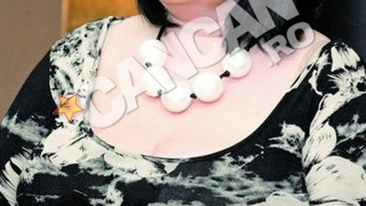 Ozana Barabancea le organizeaza doar doua ore de vizionare la proiector, sambata! De trei ani isi tine copiii fara televizor