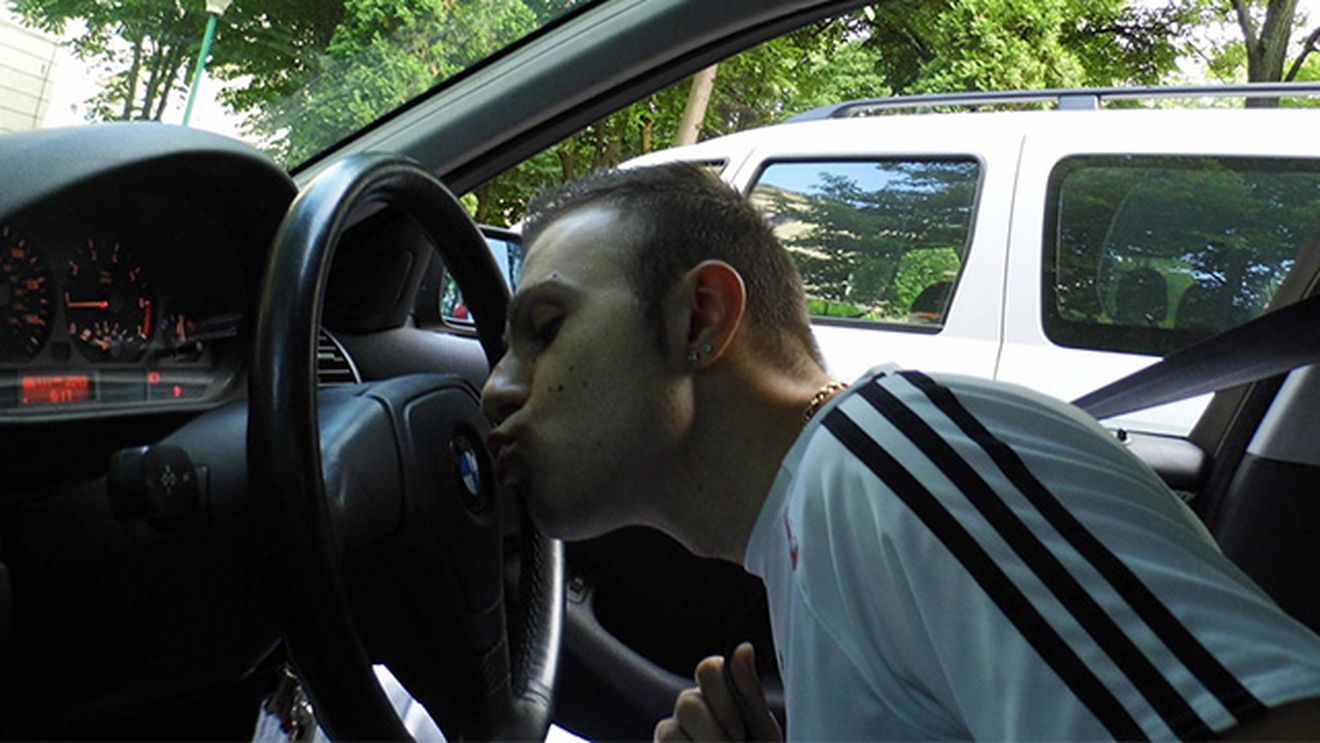 Cocalarul suprem! Cum si-a aratat dragostea acest roman pentru BMW-ul pe care il conduce: "Nu pot sa cred asa ceva"