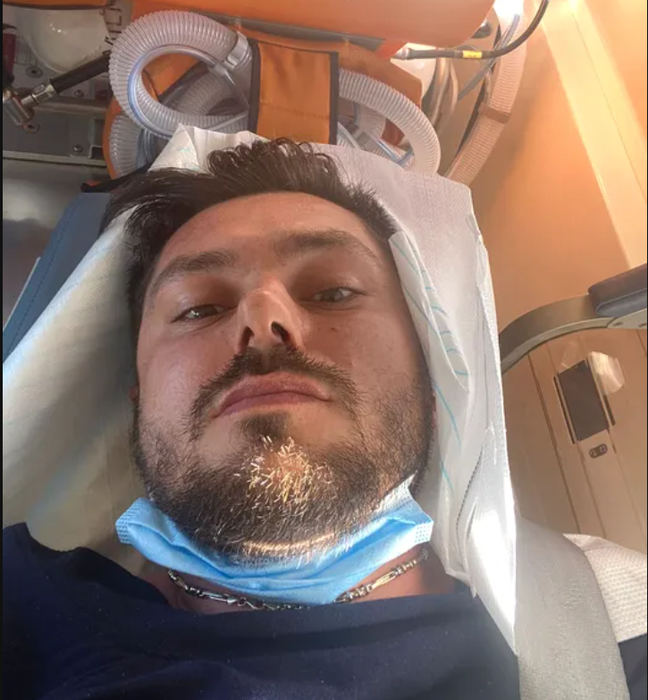 În urma căzăturii, Liviu Filimon și-a fracturat coloana în două locuri foto: arhivă personală