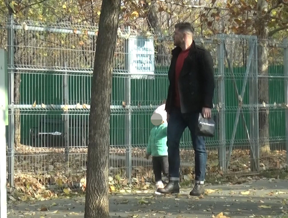 Cum încearcă Victor Slav să-și protejeze fetița ca să nu sufere din cauza despărțirii părinților