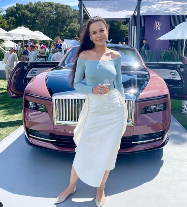Raluca Lăzăruț/ sursă foto: Instagram