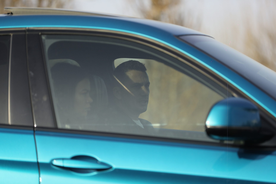Denisa și Flick, momente tensionate în timp ce așteptau la semafor