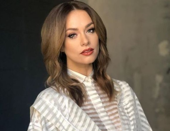 Feli, schimbare de mentalitate pentru 18+: ”Într-o noapte de iubire pasională sfâșii întâi hainele și apoi carnea”
