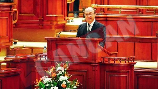 FMI scumpeste viata romanilor