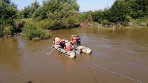 Cinci zile de când fetița de 4 ani din Sibiu a dispărut în râul Cibin. Autoritățile au extins căutările