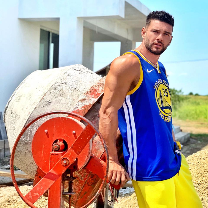 Dorian Popa