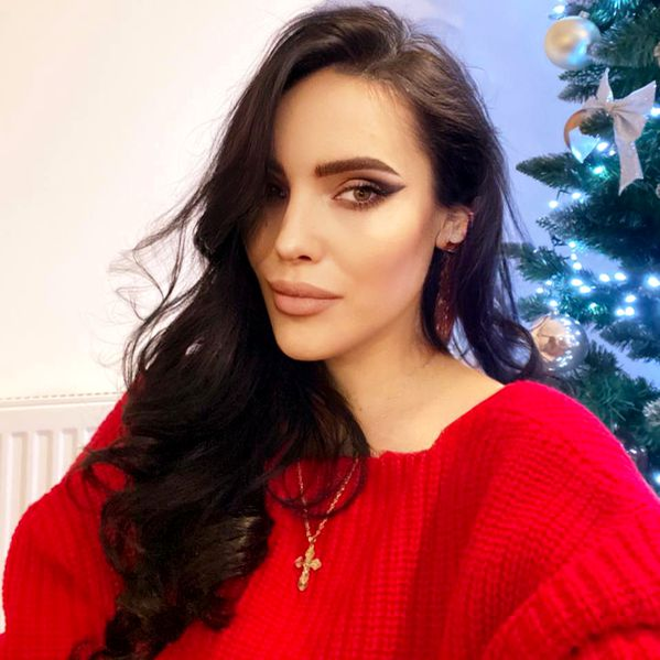 Cine e Giorgiana Loredana Matei, medicul SMURD cu trăsături de model. Povestea incredibilă a tinerei cu față de înger