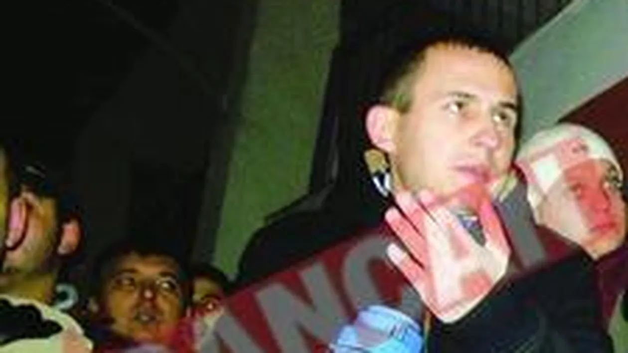 Cum sa fentezi legea antihuliganism