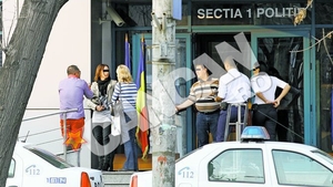 Verisoara Andreei Antonescu, scandal monstru la intoarcerea in tara! S-a certat ca la usa cortului cu fostul iubit