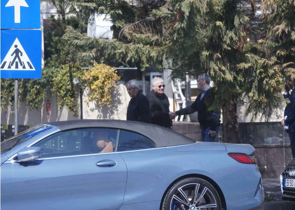 Mircea Lucescu, Dinu ”Vamă” și Ioan Andone se întâlnesc la "Fior di Latte" (Foto: CANCAN.RO)