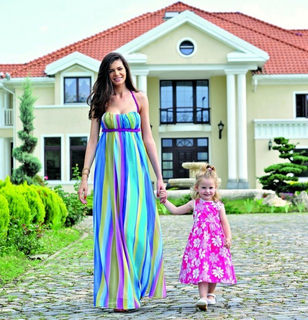 Monica Gabor s-a pozat alături de un bărbat, iar Irina a dat-o de gol, făcând publică imaginea! Cine este cel care apare lângă fosta doamnă Columbeanu