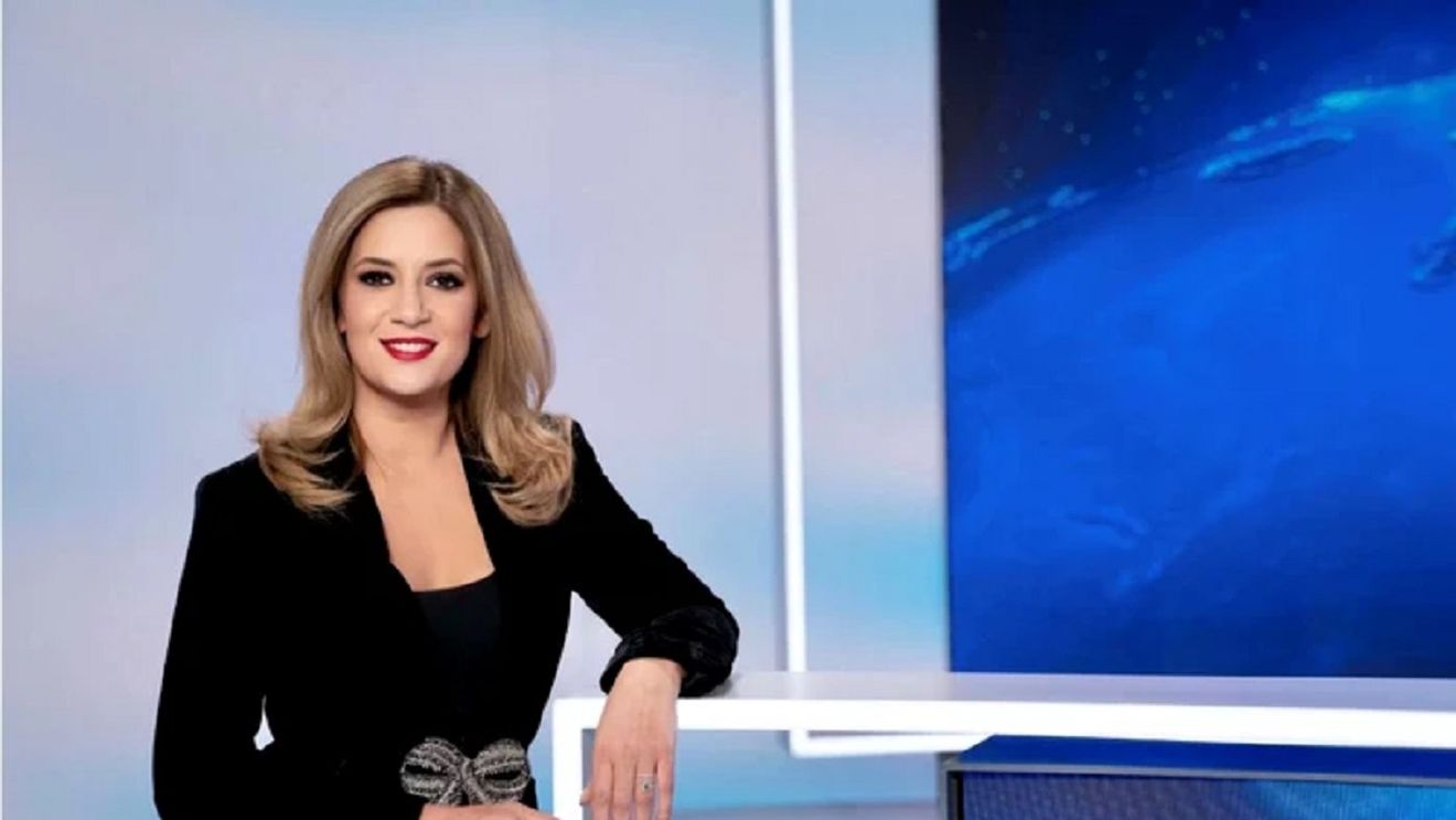 Cum arată apartamentul în care locuiește Amalia Enache, lângă Parcul Cișmigiu. Are 3 camere, o bucătărie și o baie