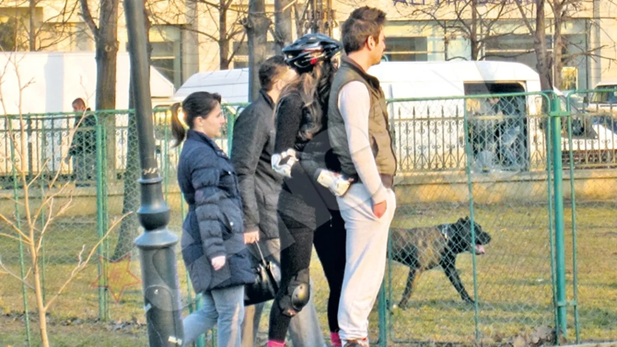 Anna Lesko, in tandreturi cu DJ Vinny la o plimbare pe role