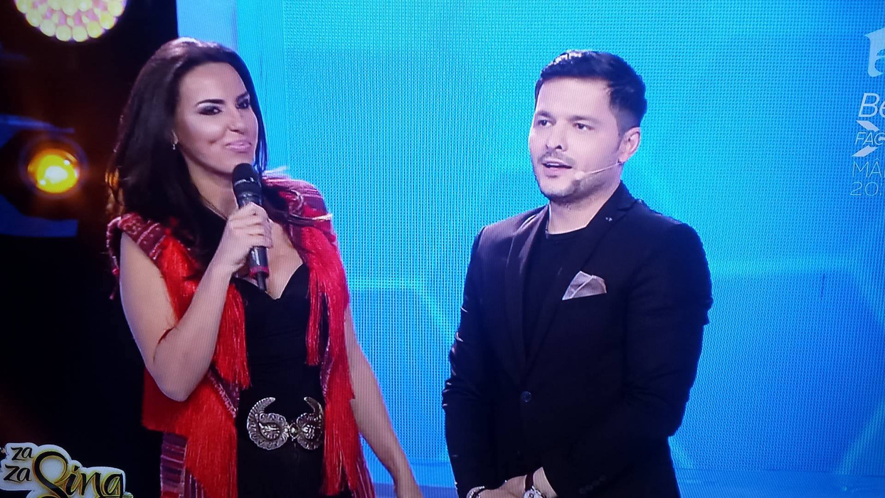 Prima apariţie live a Laviniei Pârva, de când s-a aflat că va deveni mămică.