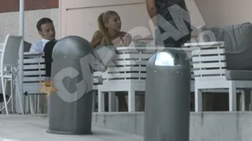 Andrei Tinu isi distreaza iubita cu Panda