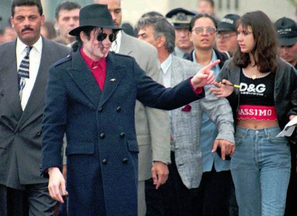 Preţul de vânzare a fermei Neverland a lui Michael Jackson a scăzut cu 70 de milioane de dolari