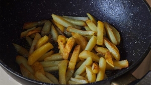 Cele 3 alimente care trebuie evitate în luna noiembrie, potrivit experților în nutriție