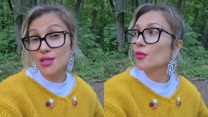 Lora a jignit-o pe Carmen Harra, după ce a anunțat divorțul de Ionuț Ghenu. Cântăreața a mers singură la nunta Andreea Bălan