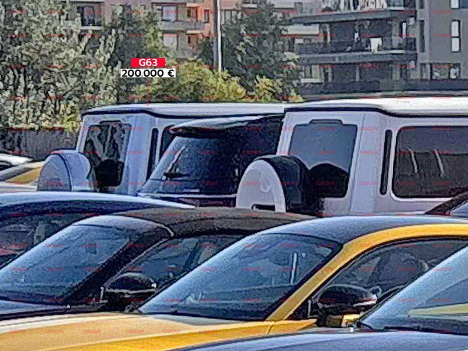 Mașini de 7.600.000 € în parcarea LOFT-ului! Nu mai aveai loc să arunci un ac: Rolls-Royce-uri, Maybach-uri, Ferrari-uri și Porsche-uri