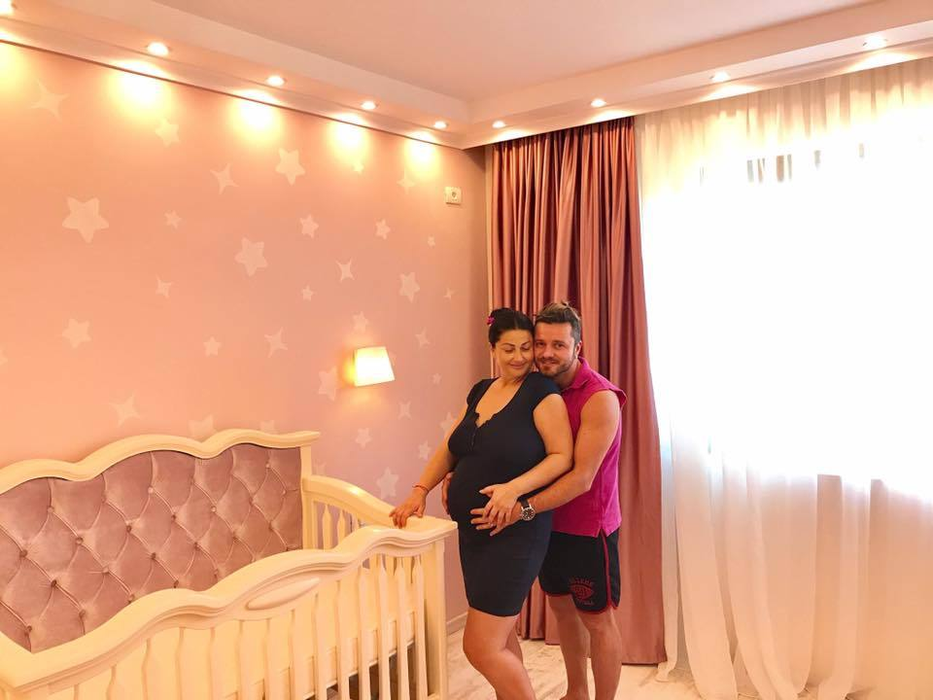 Mai este foarte puţin până când Gabriela Cristea işi va aduce pe lume fetiţa