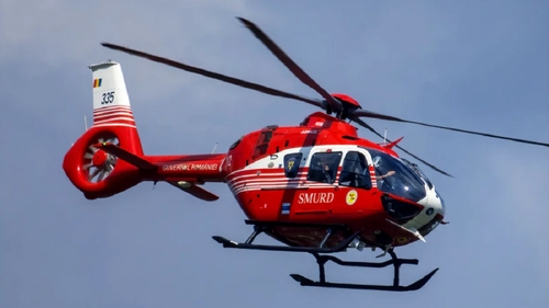 Alertă de înec în Chitila. O fată de 16 ani a fost dusă cu elicopterul la spital, un băiat este resuscitat