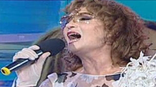 Angela Similea paraseste Romania! Afla care sunt motivele artistei si daca se mai intoarce vreodata!