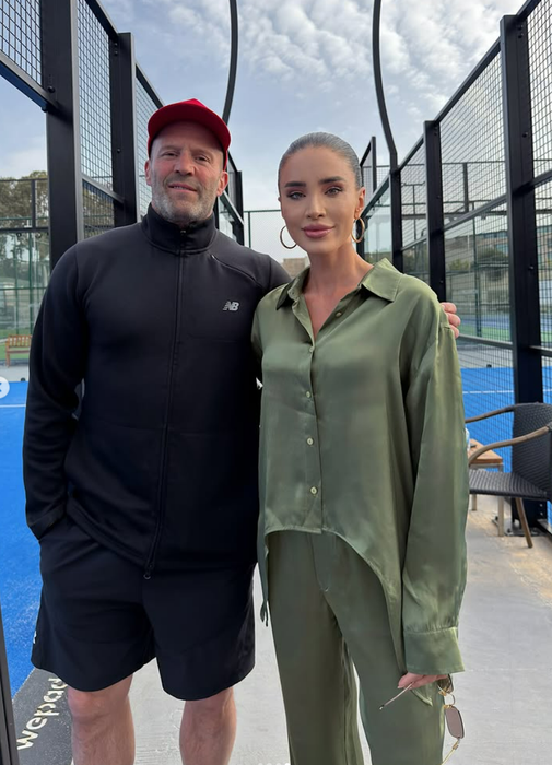 Cine este actorul celebru cu care Adelina Pestrițu a fost surprinsă în vacanța din Turcia: ”Ne vedem aproape zilnic la masă”