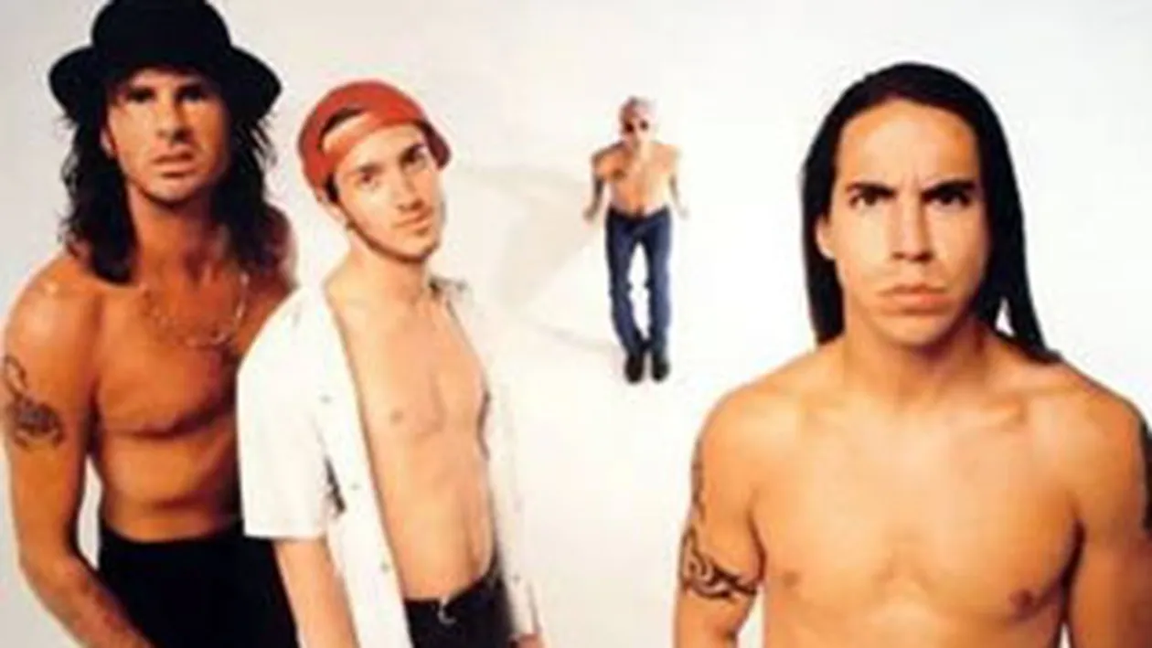 Red Hot Chili Peppers canta in Romania pe 31 august 2012!