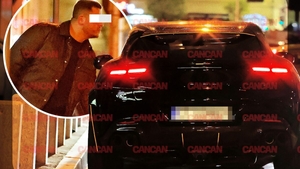Apariția care i-a lăsat pe toți mască în față la Mosh! "Batman de Constanța" turează un Ferrari Purosangue modificat, de peste 500K€