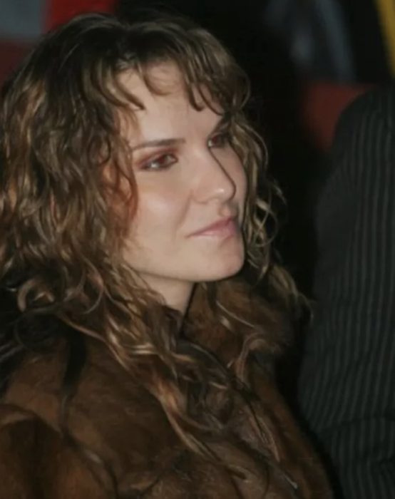 Imagini rare cu Anna Lesko! Cum arăta artista la 17 ani, pe vremea când se iubea cu Irinel Columbeanu. FOTO