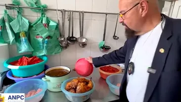 Ce a putut găsi Piedone în bucătăria unui catering din București: Ce pute aici?!