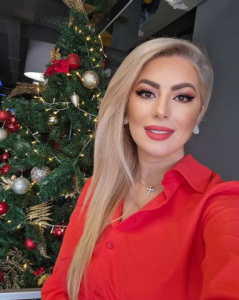 Vedeta din România care și-a pierdut bunica de sărbători, la câteva luni după ce a divorțat de soțul ei