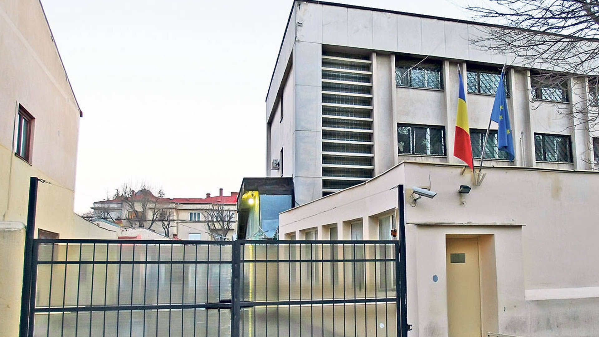 "Beciul Domnesc", evacuat! Afla ce se intampla acum in Arestul Politiei Capitalei