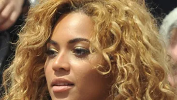 Anamaria Ferent, Beyonce de Romania! Vezi aici asemanarile izbitoare dintre cele doua artiste!