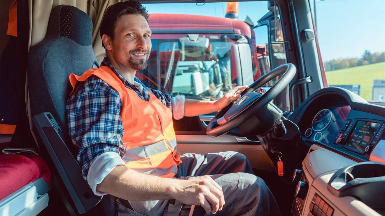 I-am făcut calculul! Câți bani primește salariu lunar un șofer român de TIR, în Canada