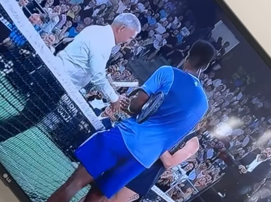 Tatăl Simonei Halep pe terenul de tenis alături de fiica lui/ sursă foto: social media