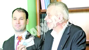 Oprescu, alaturi de persoanele varstnice din Capitala. Tichete de medicamente pentru 34.000 de pensionari